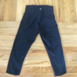 Lululemon running capri tight, size 4